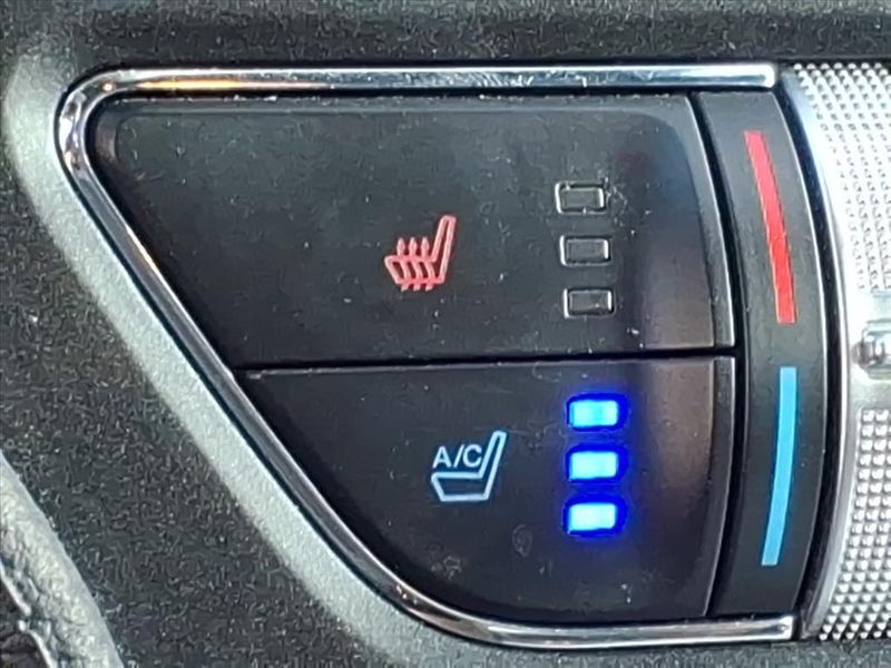 Used 2021 Ford Mustang EcoBoost PremiumImage 6