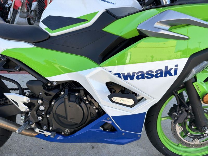 Used 2024 Kawasaki NINJA 500 KRT SE ABS Image 20