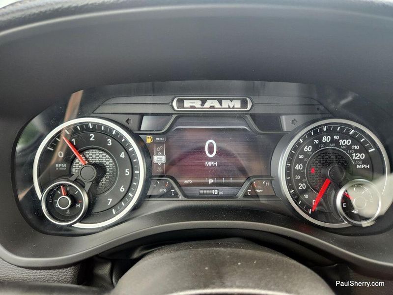 New 2025 RAM 1500 Laramie Crew Cab 4x4 5