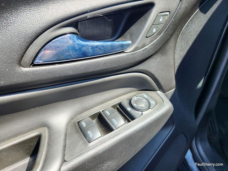 Used 2022 Chevrolet Equinox LT