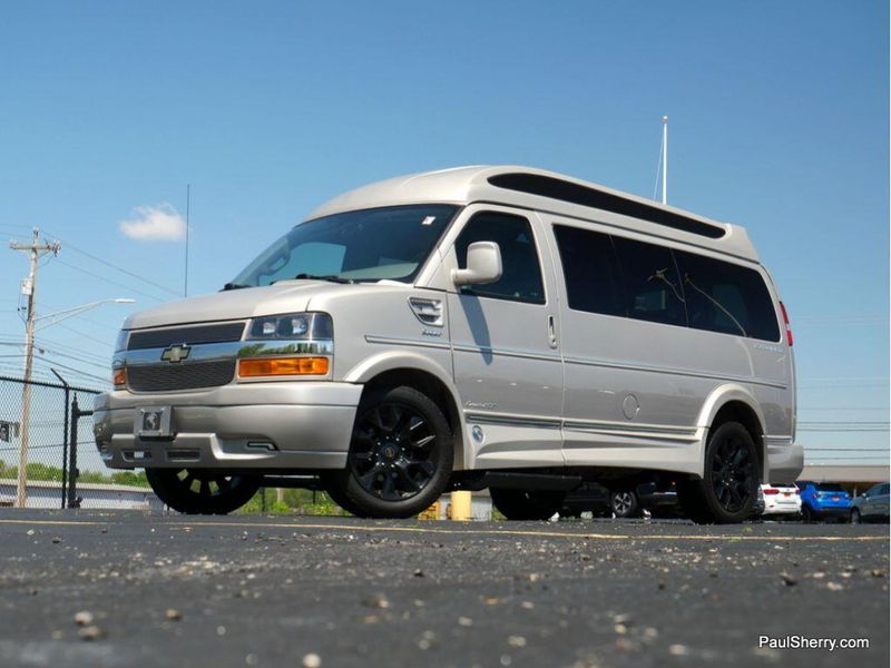 2023 Chevrolet Express Cargo Image 13