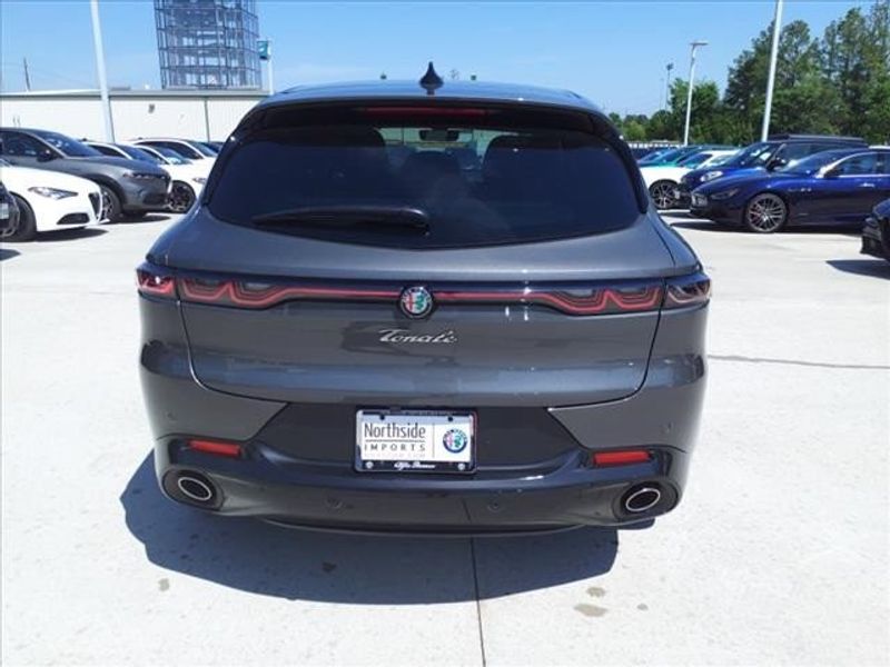 2024 Alfa Romeo Tonale Veloce in a Grigio Ascari Metallic exterior color and Blackinterior. Northside Imports Houston 281-475-4549 northsideimportshouston.com 