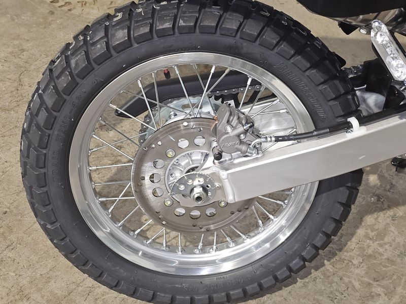 New 2026 Suzuki DR650S Image 4