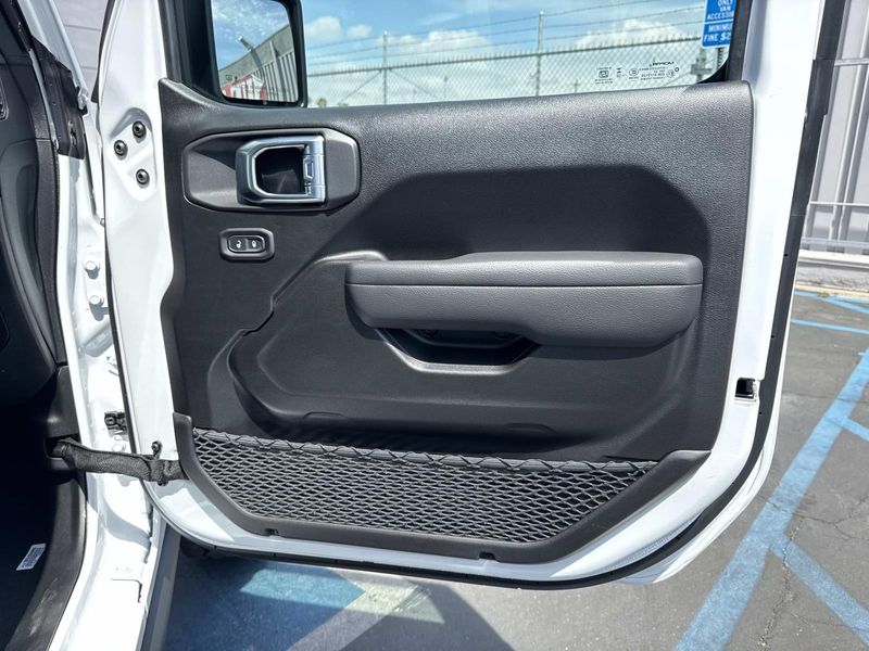 New 2026 Jeep Gladiator Rubicon 4x4