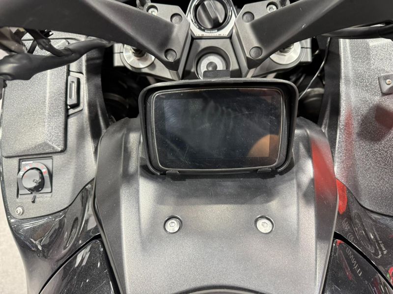 Used 2022 Kawasaki CONCOURS 14 ABS Image 19