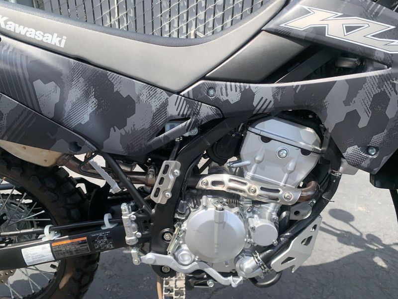 Used 2024 Kawasaki KLX 300 Image 17