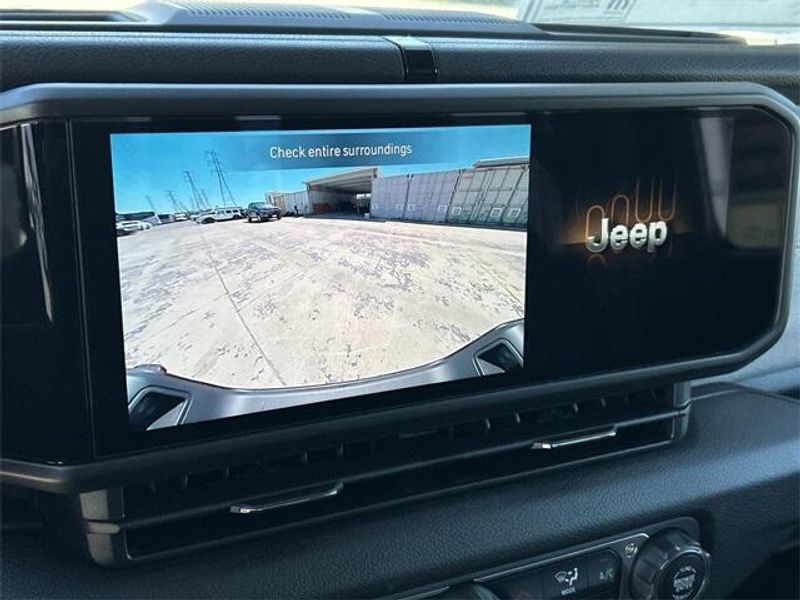 2024 Jeep Gladiator Sport S 4x4Image 20
