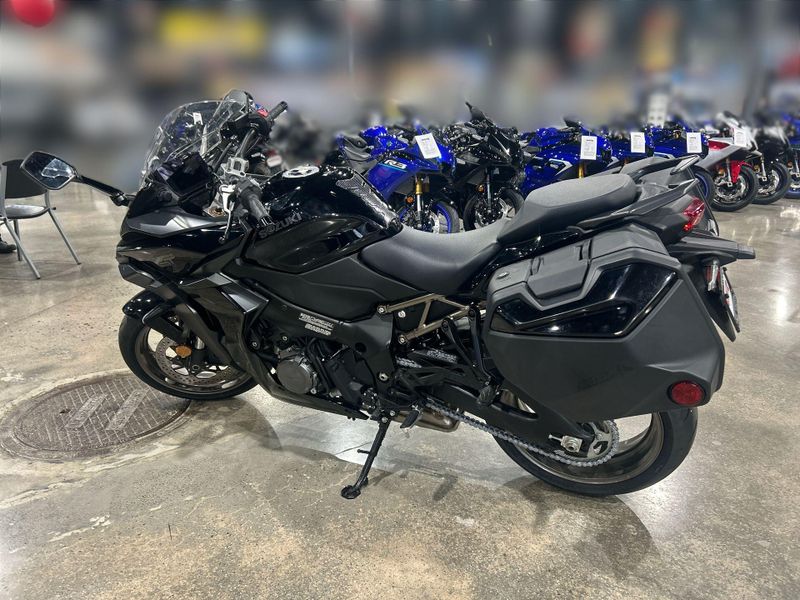 Used 2024 Suzuki GSX-S1000GT+ Image 16