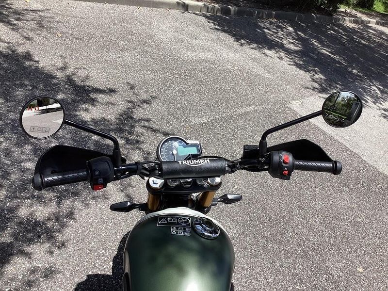 2025 Triumph SCRAMBLER 400 X