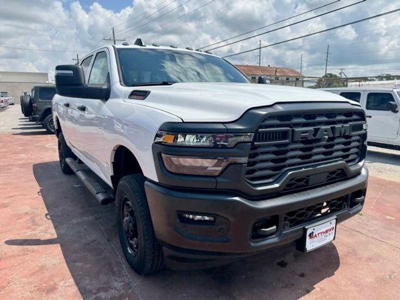 New 2026 RAM 2500 Tradesman Crew Cab 4x4 6