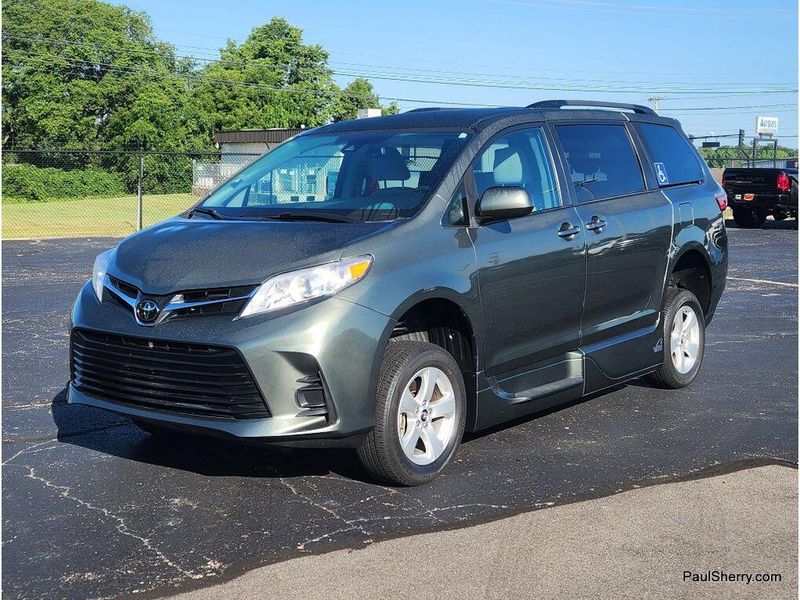 Used 2020 Toyota Sienna LE