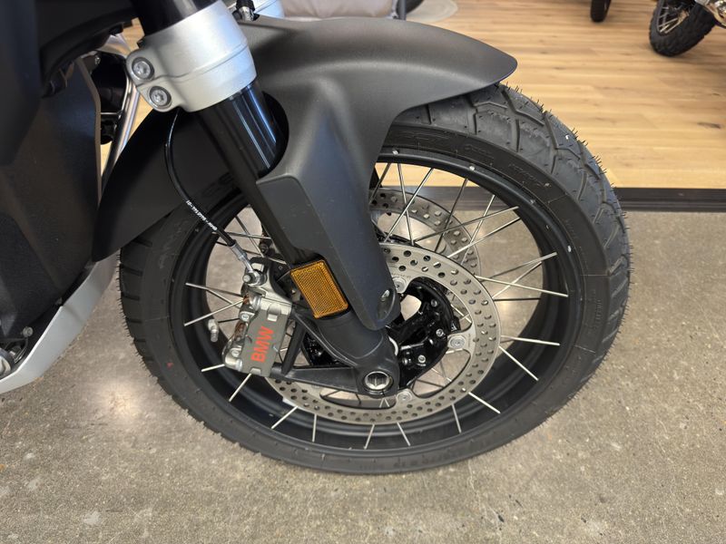 2025 BMW R 1300 GS Adventure - RACING RED