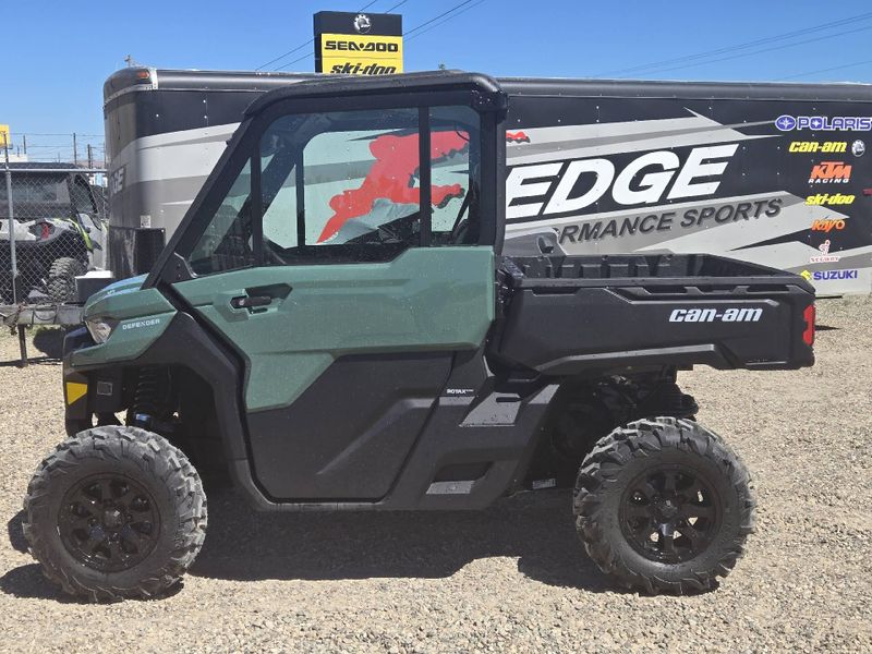 New 2026 Can-Am DEFENDER DPS CAB HD10 