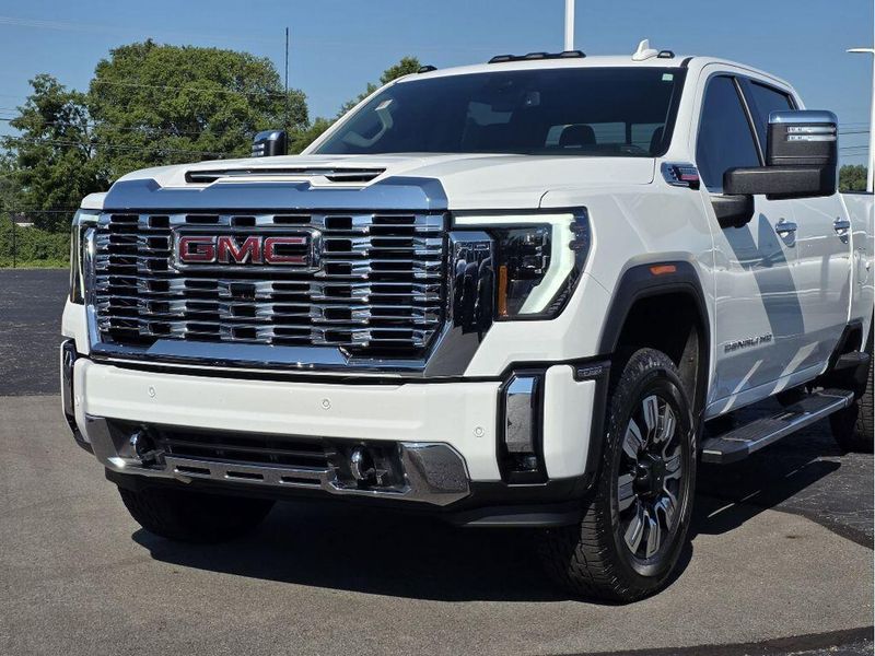 Used 2025 GMC Sierra 2500HD Denali