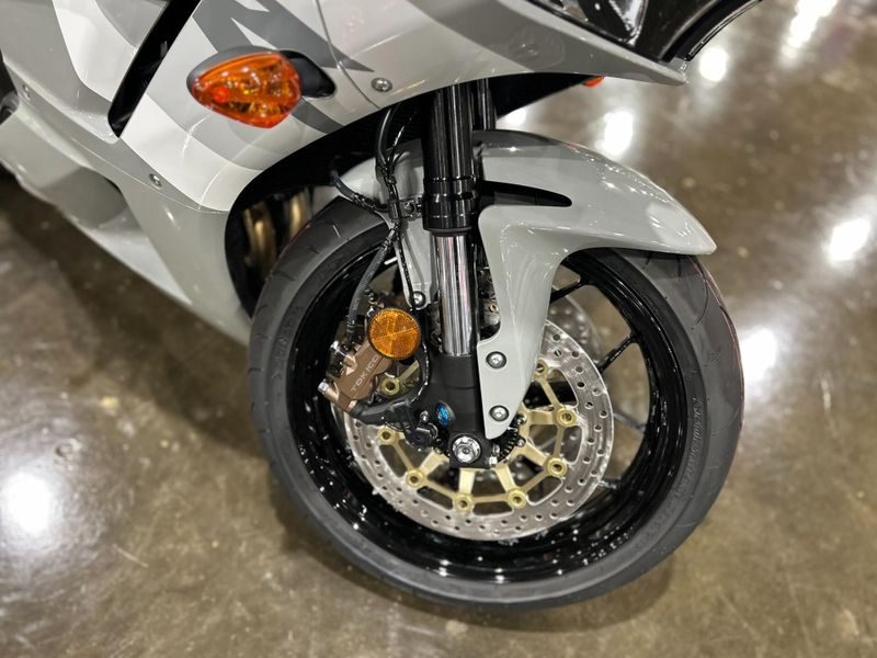 New 2026 Honda CBR600RR Image 23