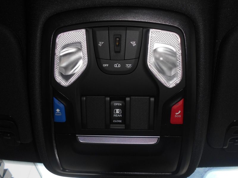 2025 RAM 1500 Big Horn Crew Cab 4x4 5