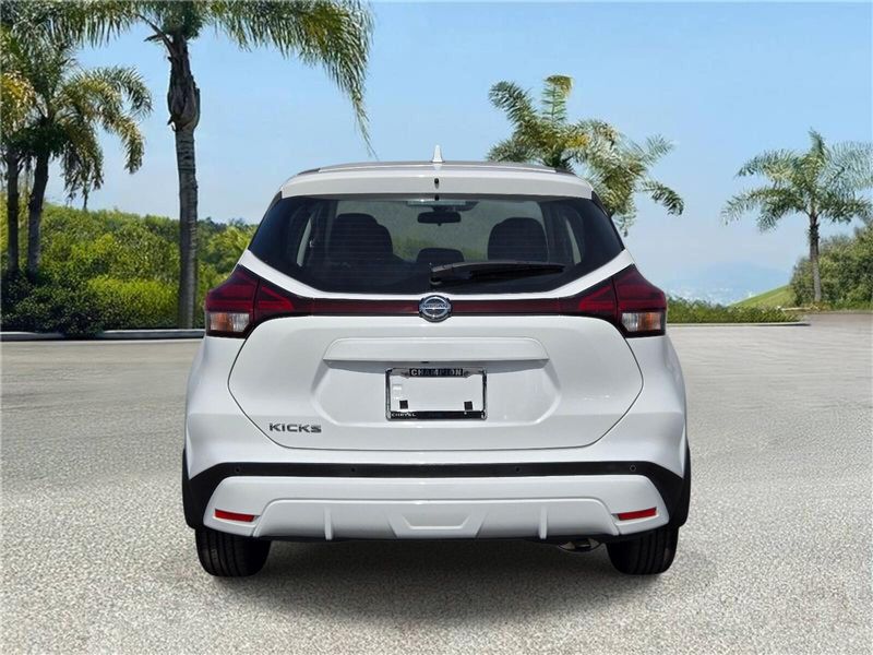 Used 2021 Nissan Kicks S FWD