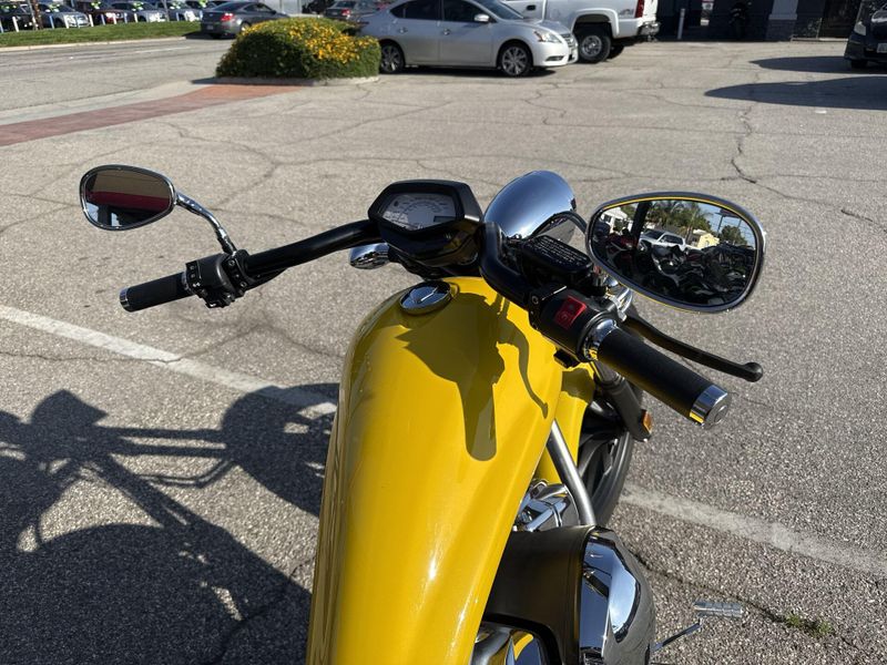 Used 2023 Honda FURY ABS Image 12