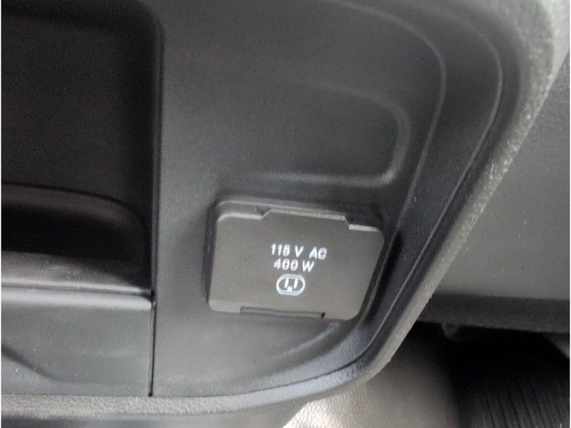 2025 RAM 2500 Tradesman Crew Cab 4x4 6