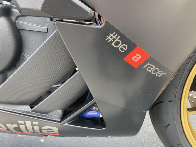 2019 Aprilia RSV4 1100 Factory 