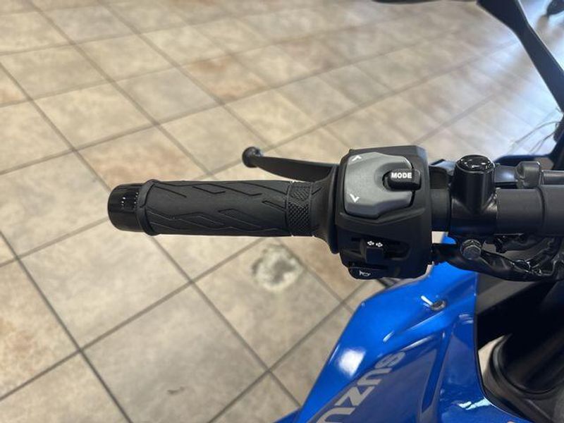 New 2026 Suzuki GSX-8R Image 18