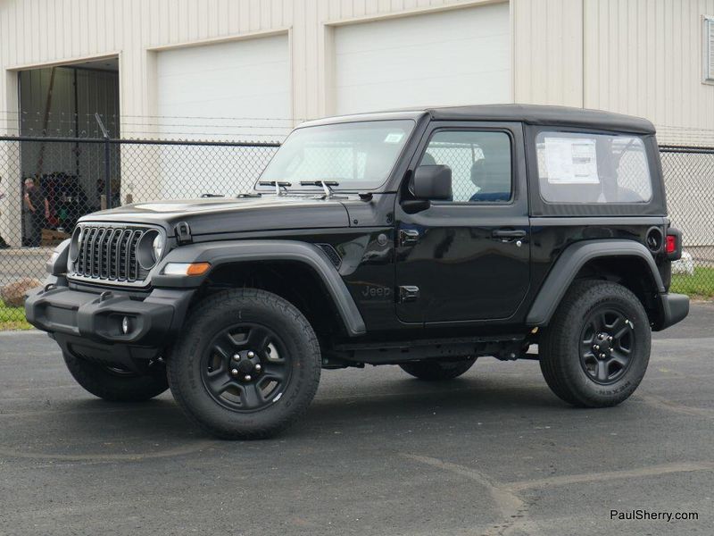 2025 Jeep Wrangler 2-door SportImage 7