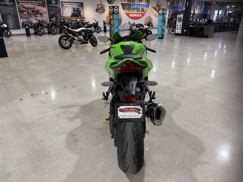 New 2026 Kawasaki NINJA ZX-10R ABS Image 16