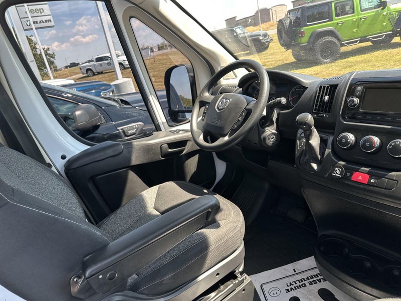 2021 Ram ProMaster 2500 photo 15