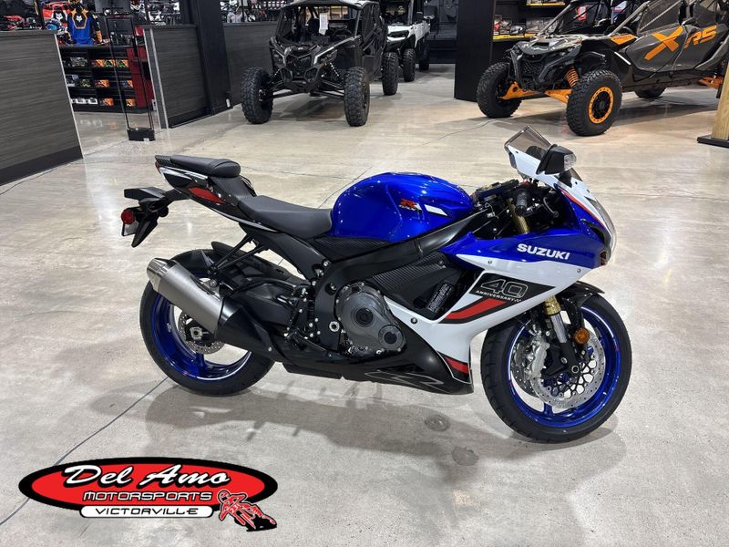 New 2027 Suzuki GSX-R750 Image 1
