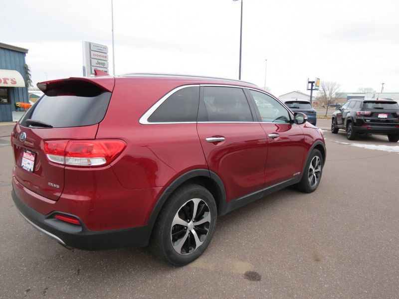 2016 Kia Sorento EX V6 photo 3