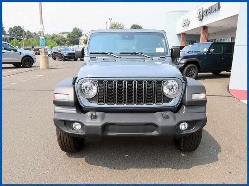 New 2025 Jeep Wrangler Sport SImage 3