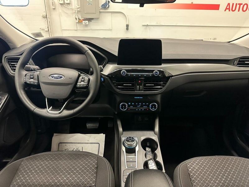 2024 Ford Escape ActiveImage 24