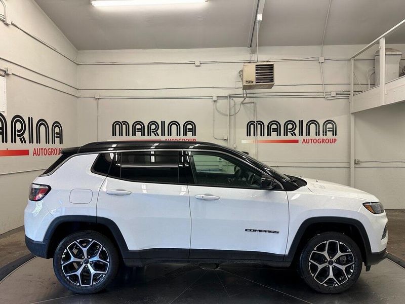 2025 Jeep Compass Limited 4x4Image 4