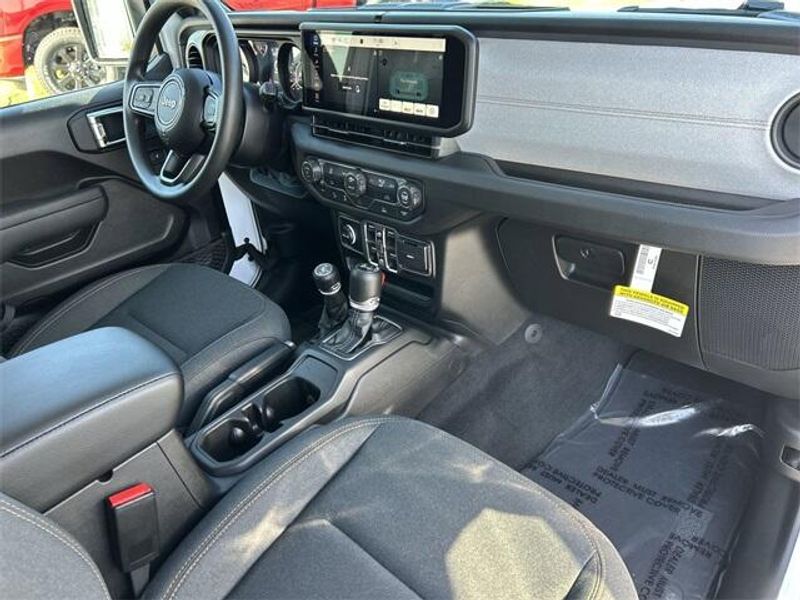 New 2026 Jeep Wrangler 4-door SportImage 13