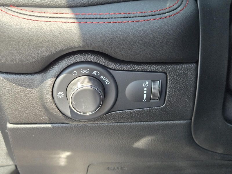 New 2026 Dodge Durango Gt Plus Awd Hemi V8