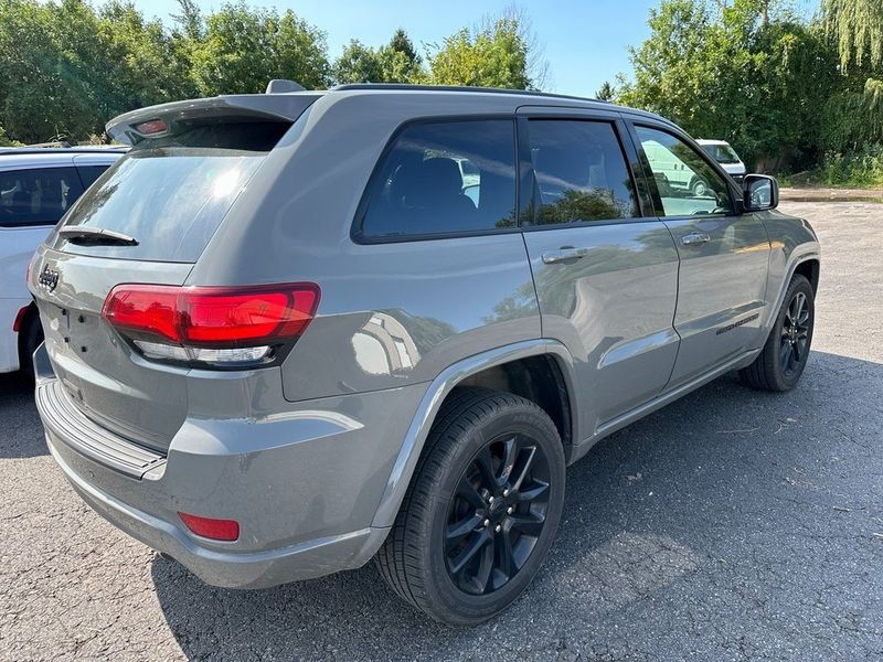 2020 Jeep Grand Cherokee AltitudeImage 14