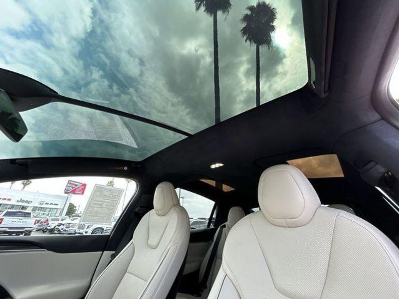 Used 2023 Tesla Model X PlaidImage 22