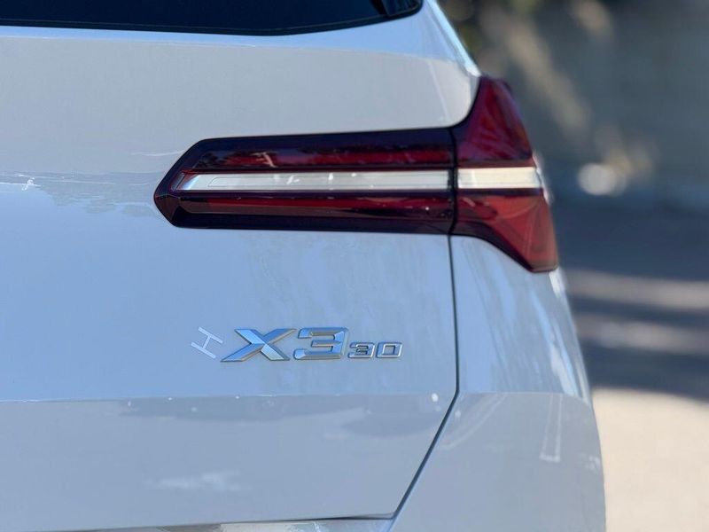 Used 2025 BMW X3 30 xDriveImage 14