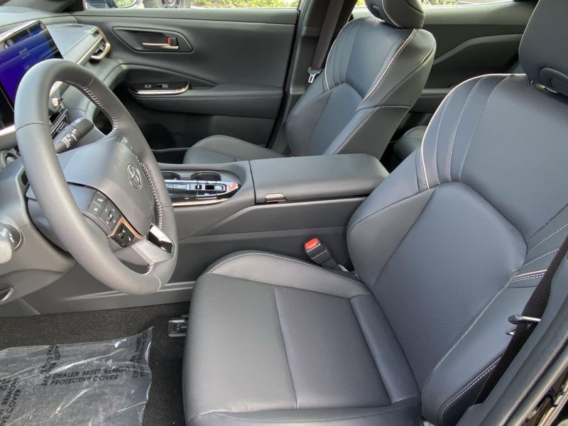 New 2026 Toyota Crown LimitedImage 14