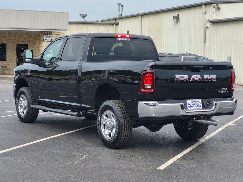 2025 RAM 2500 Tradesman Crew Cab 4x4 6