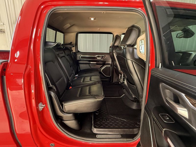 Used 2019 RAM 1500 LaramieImage 9