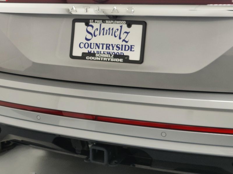 Used 2025 Volkswagen Atlas SEL Premium AWD R-Line w/Sunroof/NavImage 16