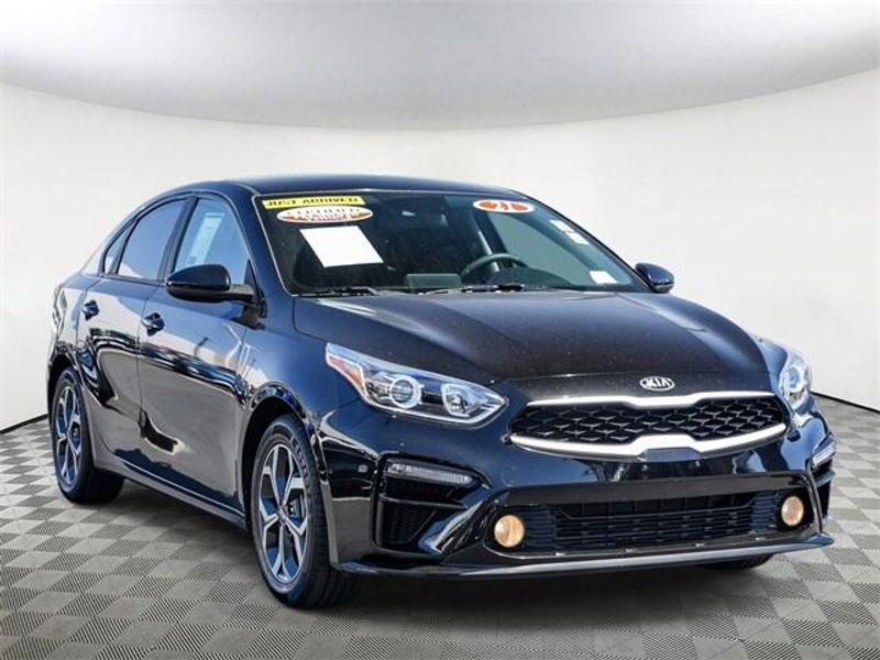 2021 Kia Forte LXSImage 5