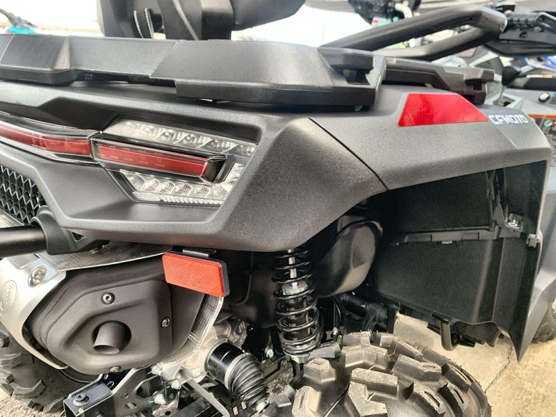 New 2025 CFMOTO CFORCE 800 TOURING Image 25