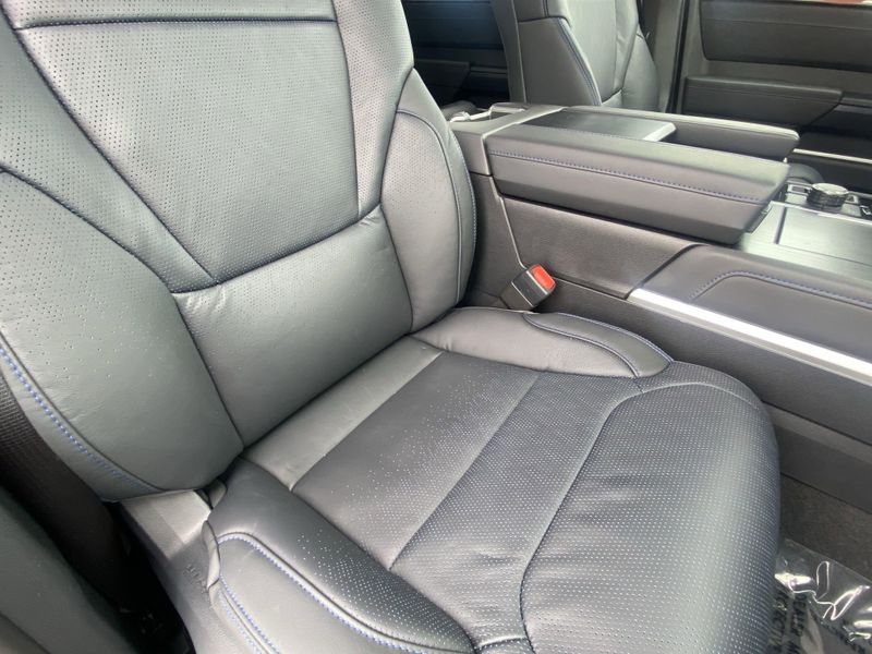 2025 Toyota Tundra Platinum HybridImage 11