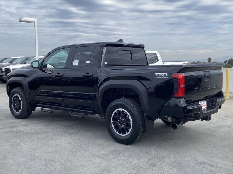 2024 Toyota Tacoma TRD Off RoadImage 5