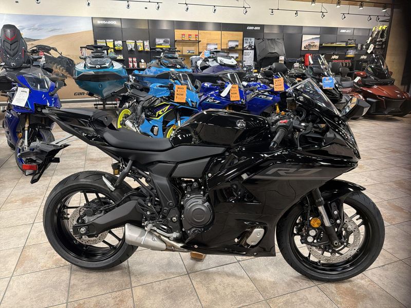 New 2026 Yamaha YZF-R7 Image 10