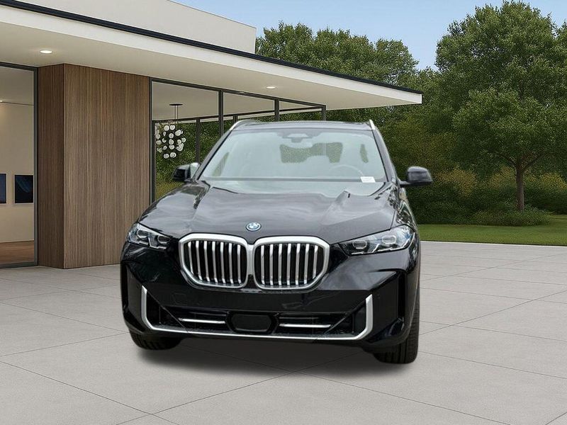 New 2026 BMW X5 xDrive50eImage 3