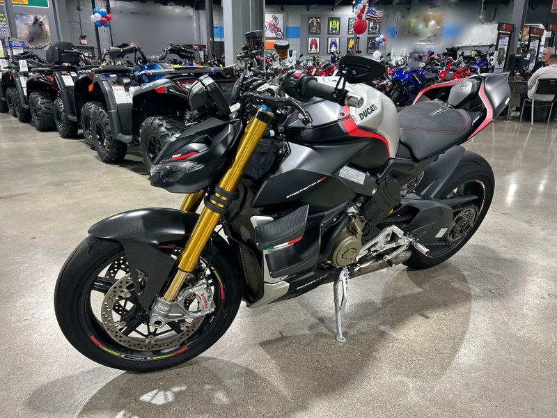 Used 2022 Ducati STREETFIGHTER V4 SP Image 21