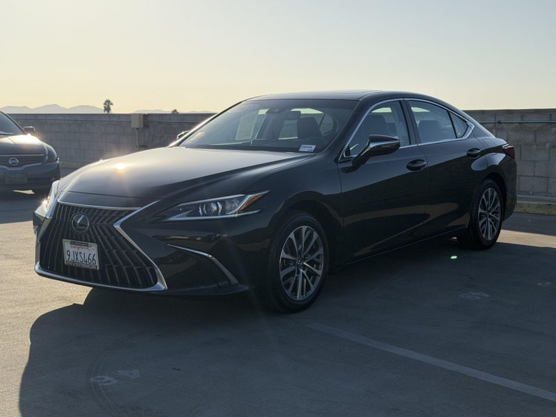 Used 2024 Lexus ES 350Image 5